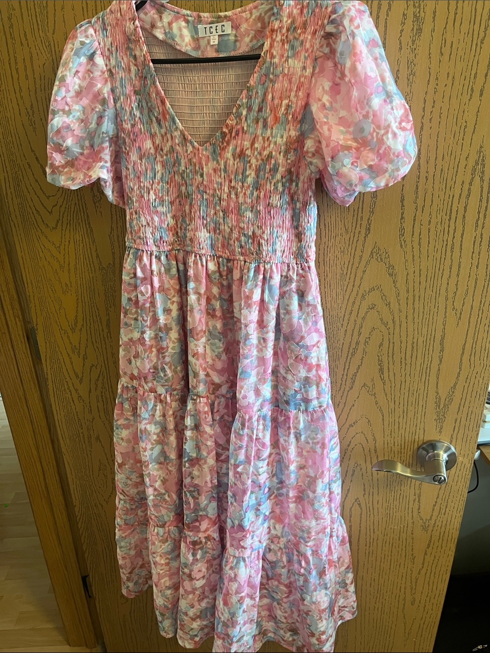 TCEC Pink Floral Smocked V-Neck Maxi Dress